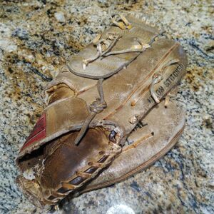 Vintage Baseball Glove Johnny Walker FG 999 Professional Model Cowhide